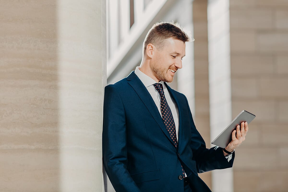 How to Pick a Suit Color